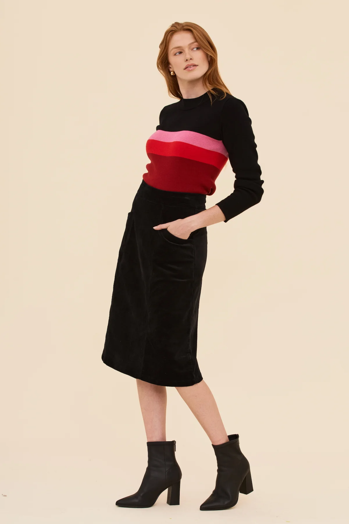 Black Velvet A-line Skirt - Image 5