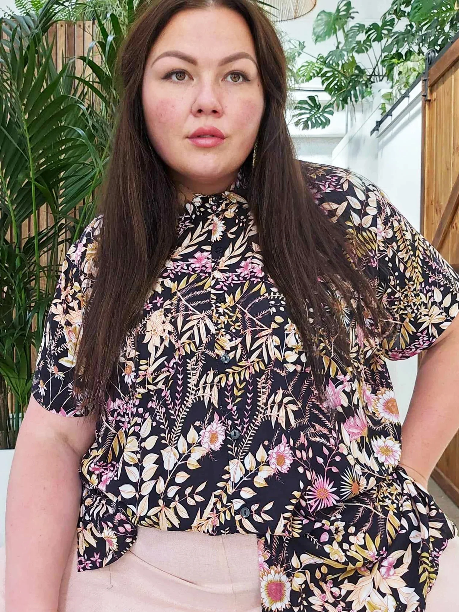 Harvest Shirt in Black Wildflower - Image 4