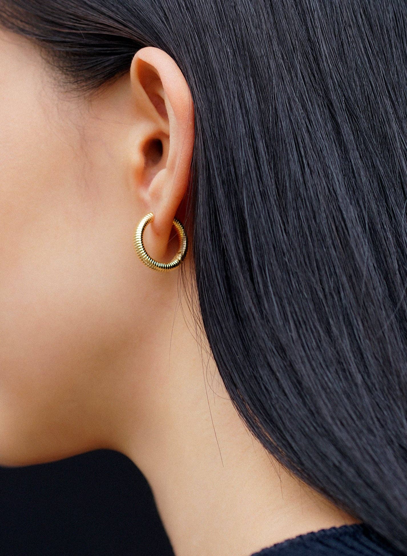 Snake Hoops • Gold - Image 2