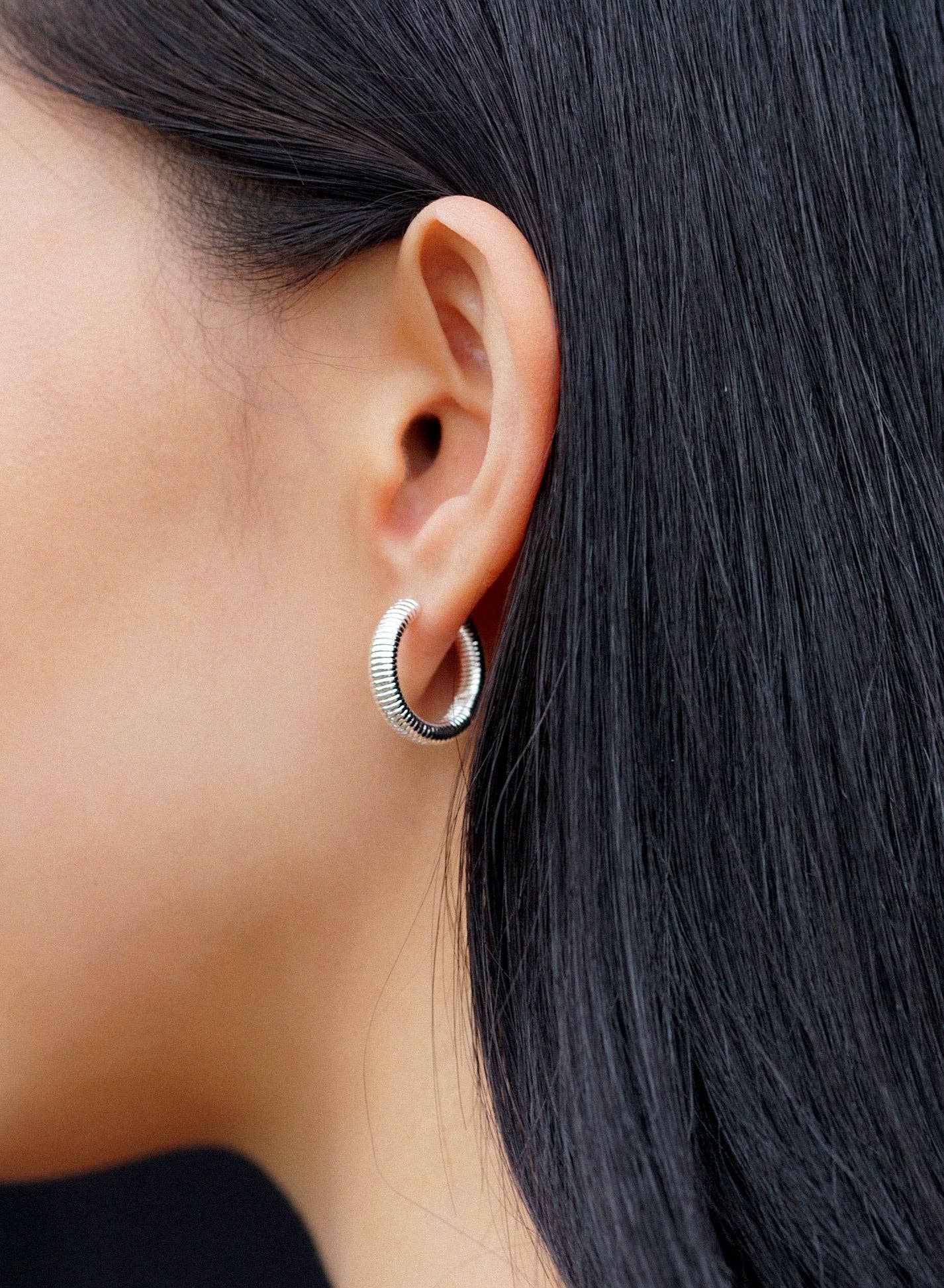 Snake Hoops • Silver - Image 3